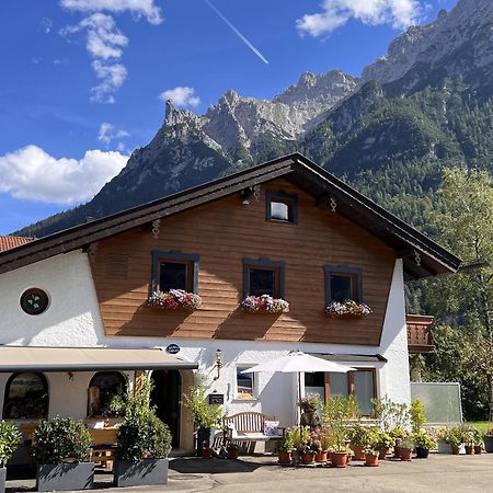 Gaestehaus Edlhuber Mittenwald Buitenkant foto