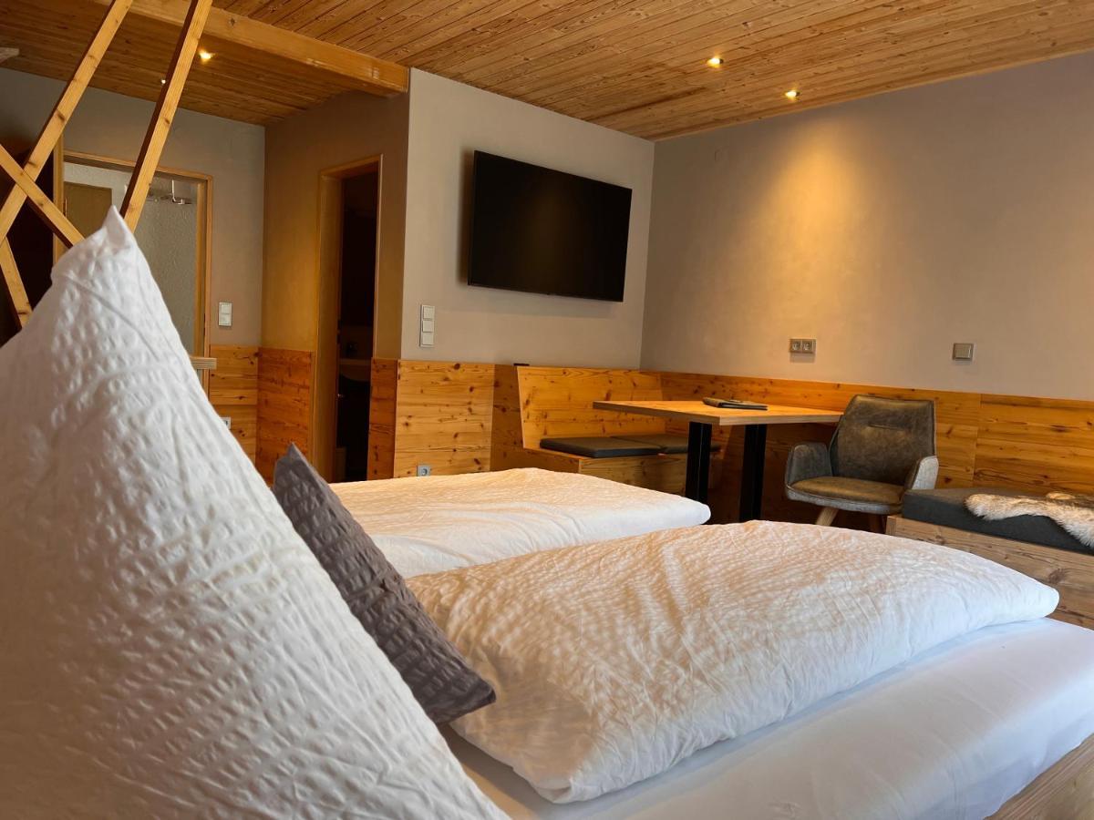 Gaestehaus Edlhuber Mittenwald Buitenkant foto