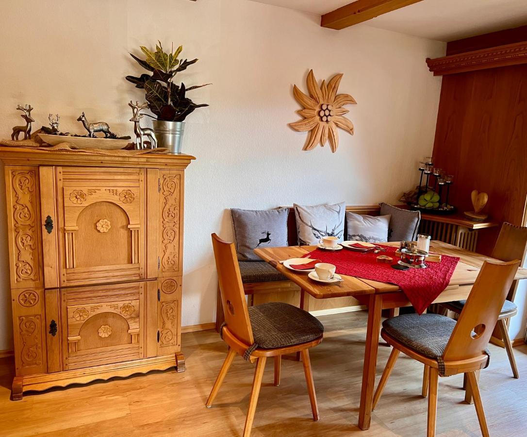 Gaestehaus Edlhuber Mittenwald Buitenkant foto