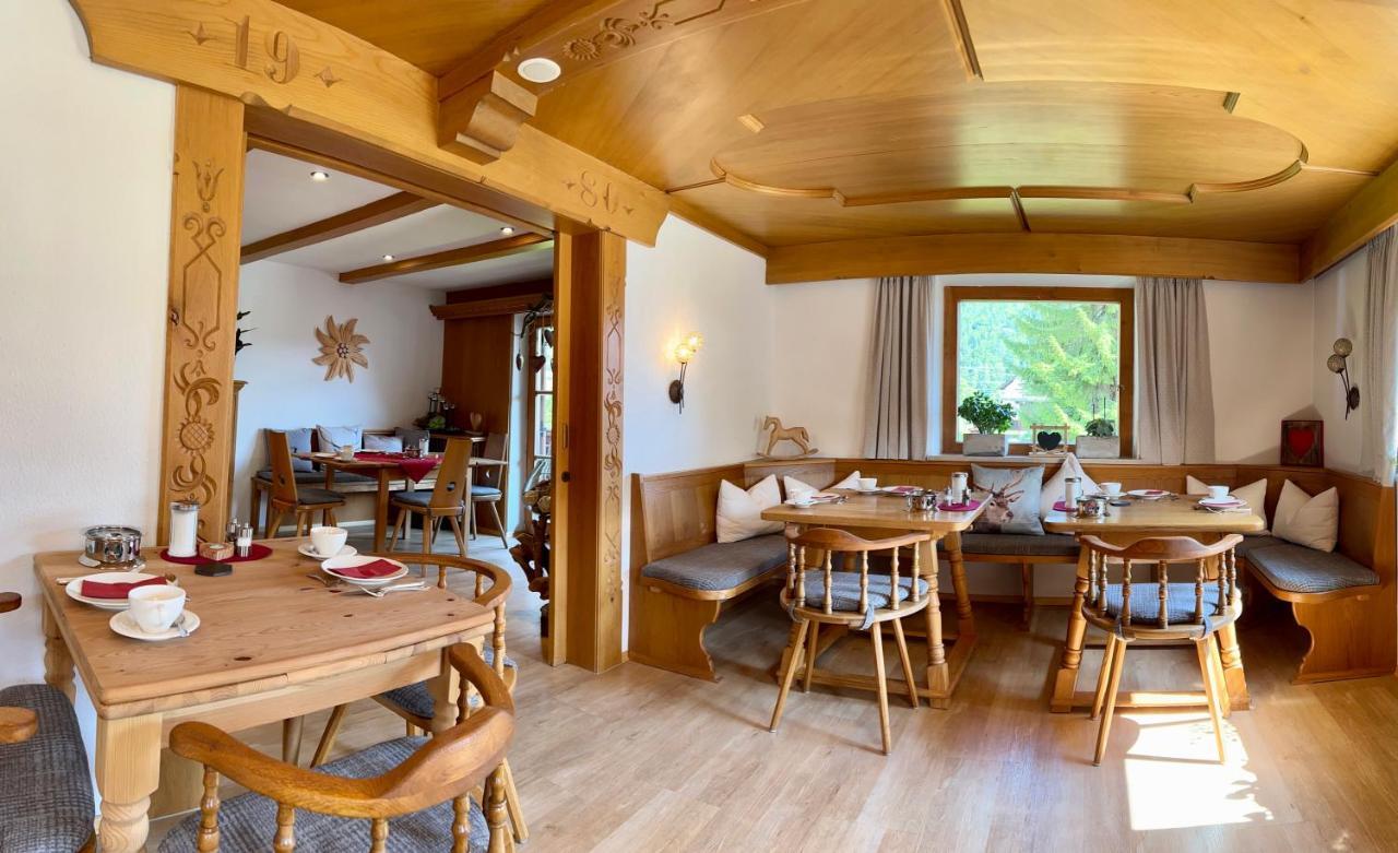 Gaestehaus Edlhuber Mittenwald Buitenkant foto