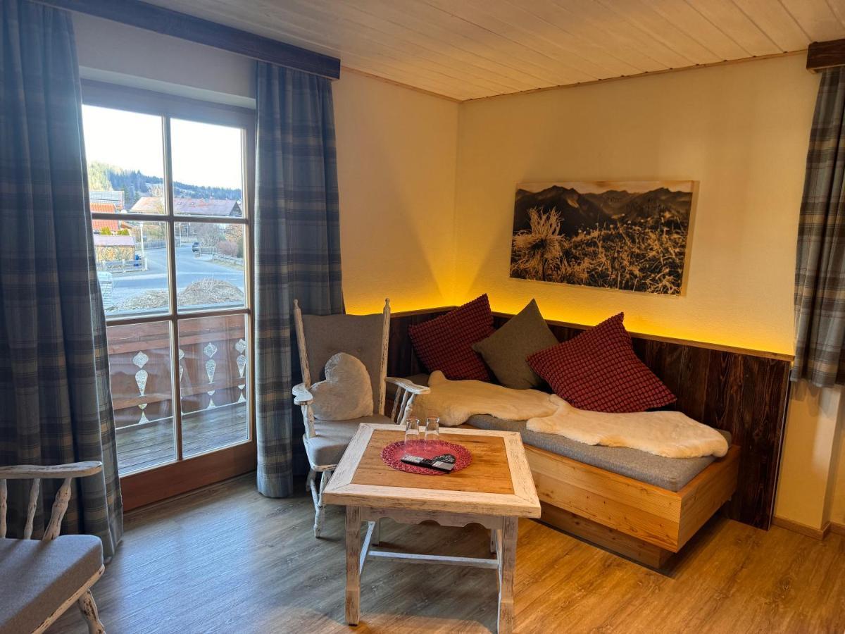 Gaestehaus Edlhuber Mittenwald Buitenkant foto