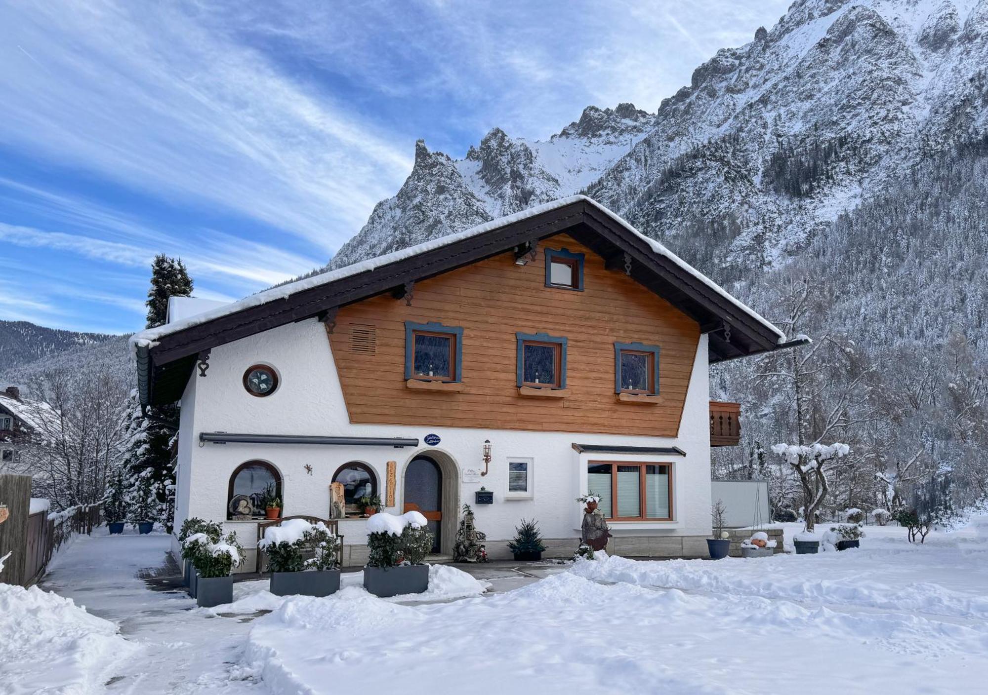 Gaestehaus Edlhuber Mittenwald Buitenkant foto