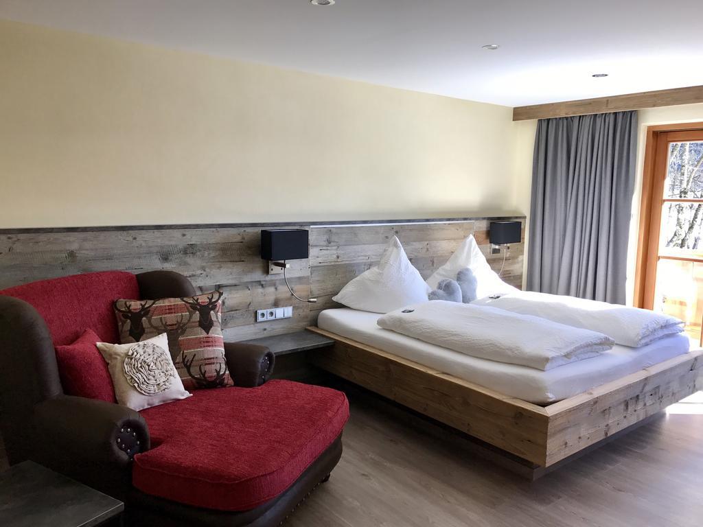 Gaestehaus Edlhuber Mittenwald Buitenkant foto