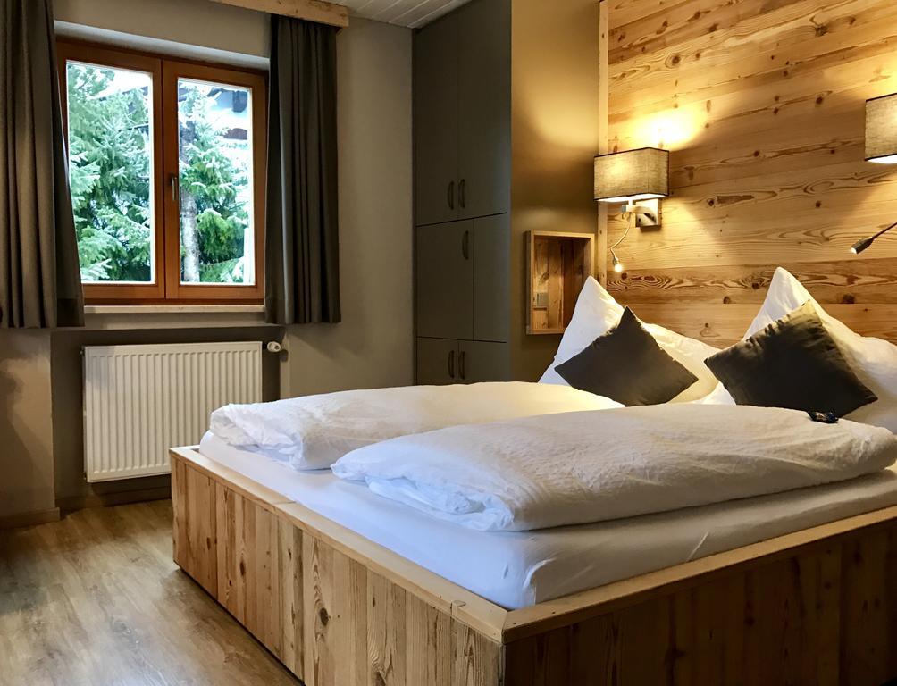 Gaestehaus Edlhuber Mittenwald Buitenkant foto