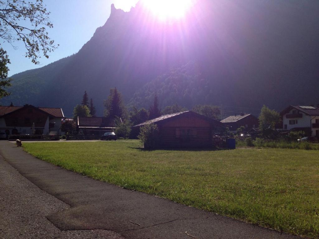 Gaestehaus Edlhuber Mittenwald Buitenkant foto