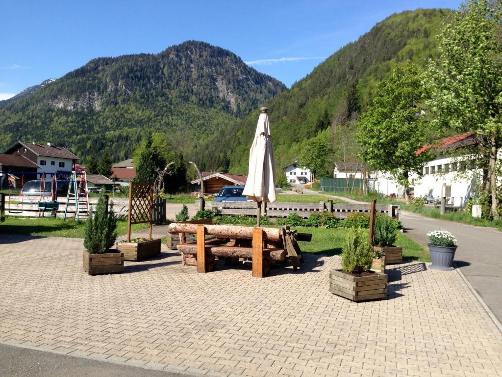 Gaestehaus Edlhuber Mittenwald Buitenkant foto