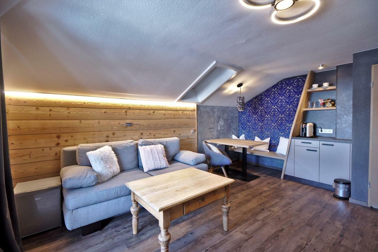 Gaestehaus Edlhuber Mittenwald Buitenkant foto